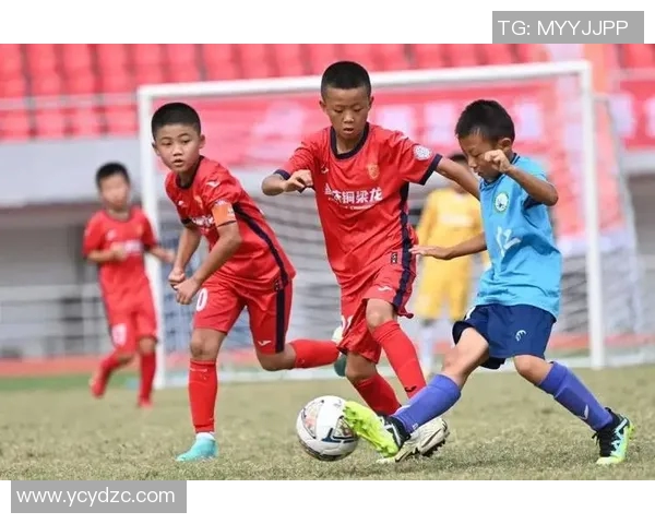 重庆青少年足球培训助力孩子成长培养未来足球明星的摇篮